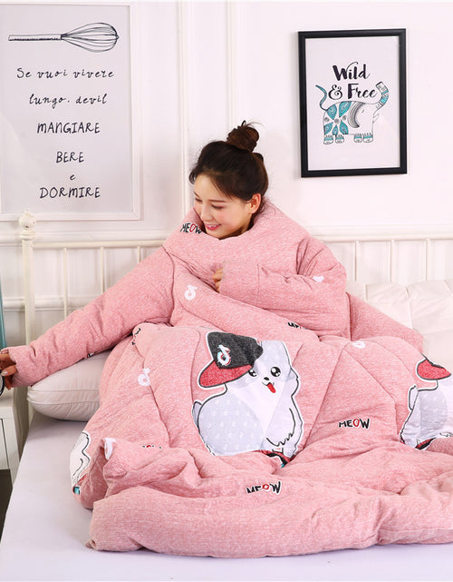 Load image into Gallery viewer, Winter Lazy Quilt with Sleeves

