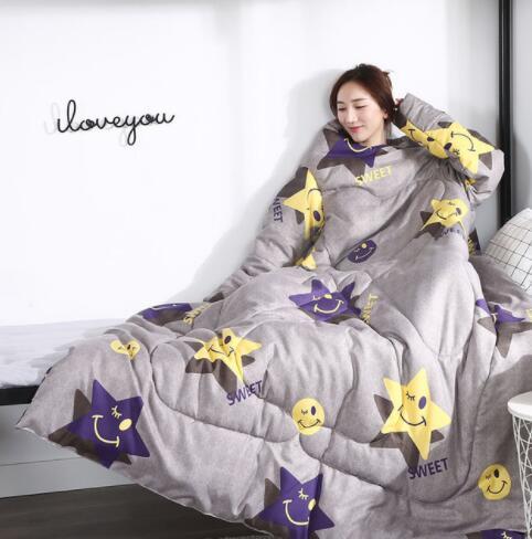 Load image into Gallery viewer, Winter Lazy Quilt with Sleeves
