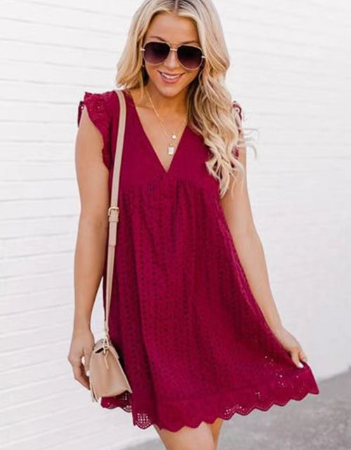 Load image into Gallery viewer, Lace Dresses With Pocket Summer Sleeveless Jacquard Cutout V-Neck Beach Dress

