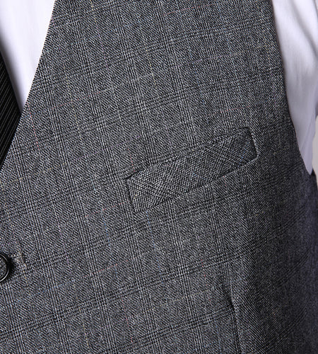 Three-piece suit for men