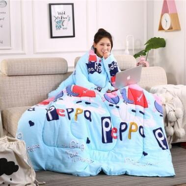 Load image into Gallery viewer, Winter Lazy Quilt with Sleeves
