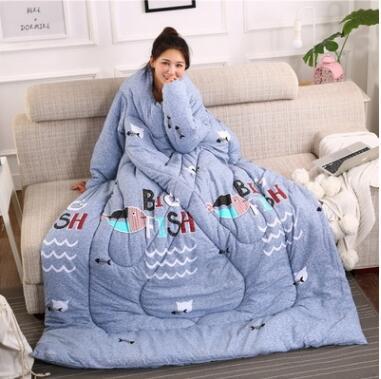 Load image into Gallery viewer, Winter Lazy Quilt with Sleeves
