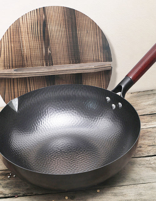 Load image into Gallery viewer, Iron Pan Traditional Iron Wok Handmade
